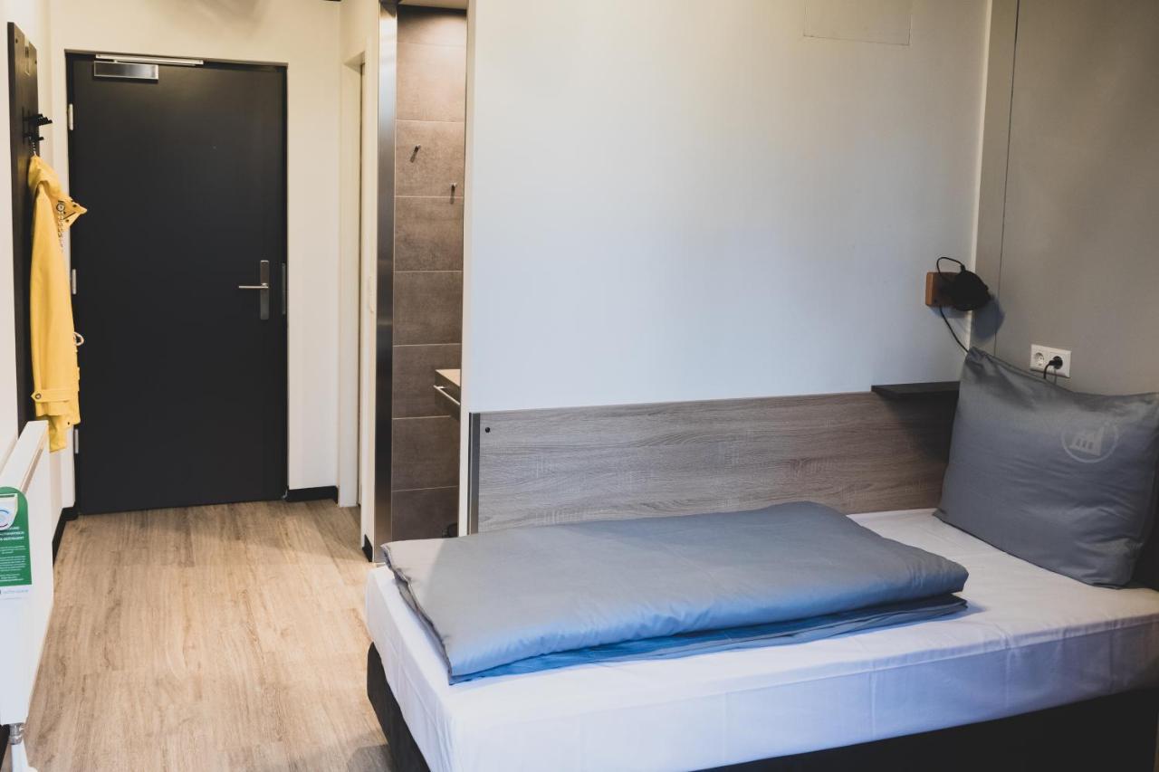 Das Schlafwerk Stuttgart-Nord Volldigitales Hotel-Self-Check In - Keine Rezeption-Lowbudget-Cashless Korntal-Münchingen Exteriör bild