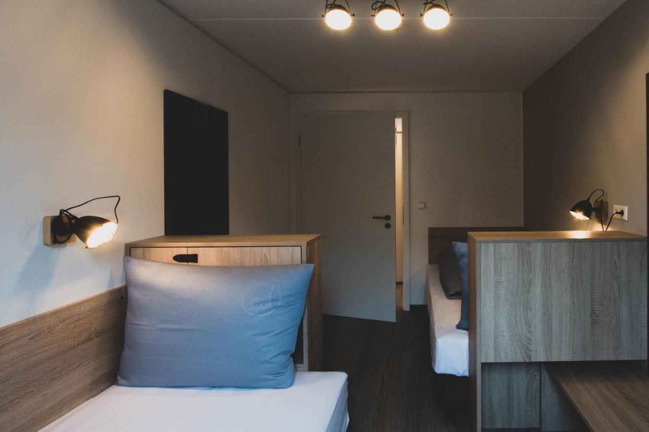 Das Schlafwerk Stuttgart-Nord Volldigitales Hotel-Self-Check In - Keine Rezeption-Lowbudget-Cashless Korntal-Münchingen Exteriör bild