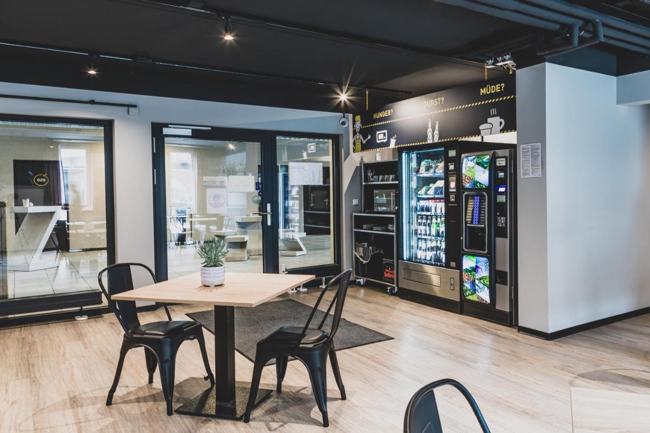 Das Schlafwerk Stuttgart-Nord Volldigitales Hotel-Self-Check In - Keine Rezeption-Lowbudget-Cashless Korntal-Münchingen Exteriör bild